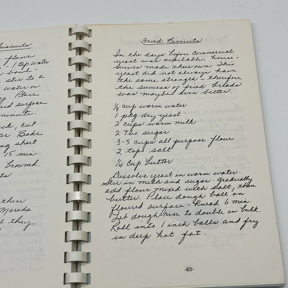 Ramona Jones Recipes from the Grandpa Jones Family Dinner Theatre Cookbook AR